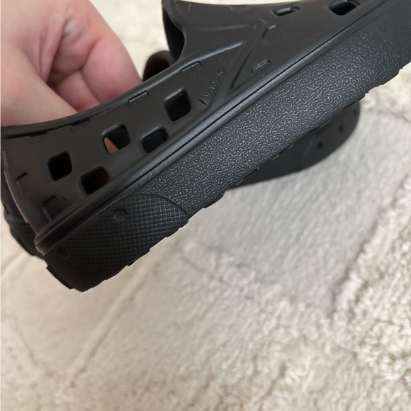 NWT Vans Trek Slip-On Black Breathable Rinseable Durable 1 - Picture 5 of 5